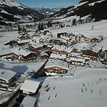 Aschauer Hof Z'fritzn فندق 3*