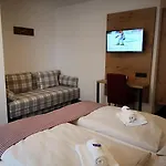 Aschauer Hof Z'fritzn Ξενοδοχείο 3*