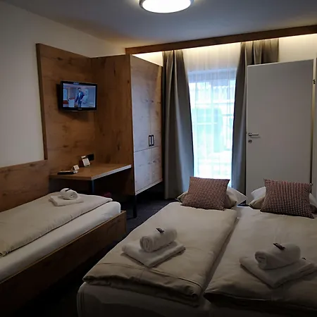 Hotel Aschauer Hof Z'Fritzn 3*