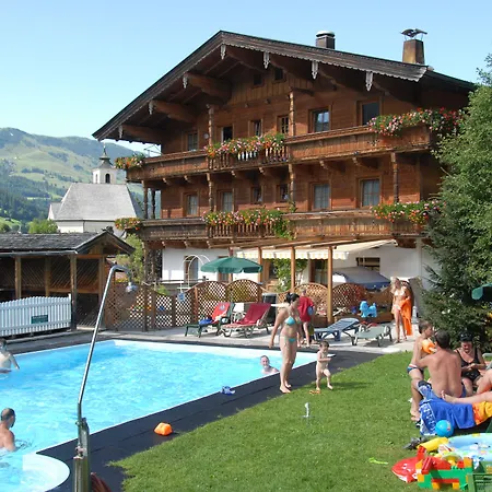Aschauer Hof Z'fritzn Hotell 3*