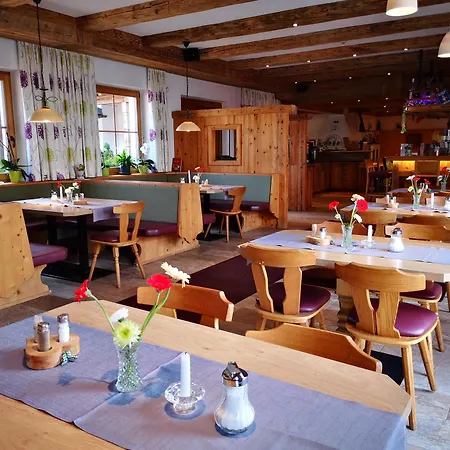 Hotel Hotel Aschauer Hof Z'Fritzn 3*